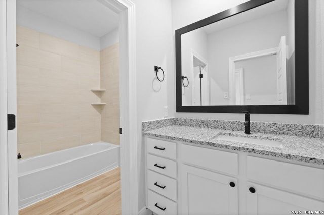 174 AZALEA ALY, Castroville, TX 78009