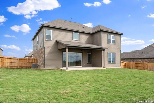 174 AZALEA ALY, Castroville, TX 78009