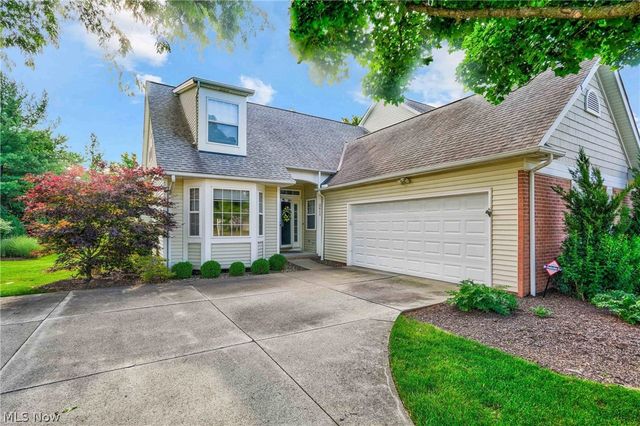 2611 Piedmont Court 44, Westlake, OH 44145