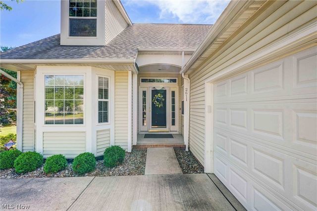 2611 Piedmont Court 44, Westlake, OH 44145