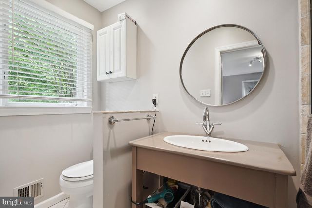 6014 KIRBY RD, Bethesda, MD 20817