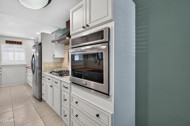 2925 W Palm Lane, Phoenix, AZ 85009