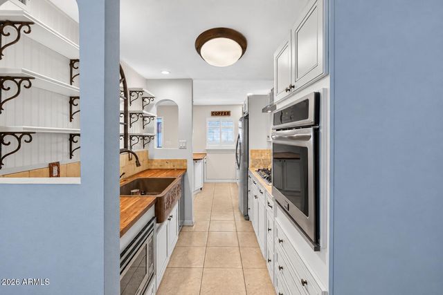 2925 W Palm Lane, Phoenix, AZ 85009