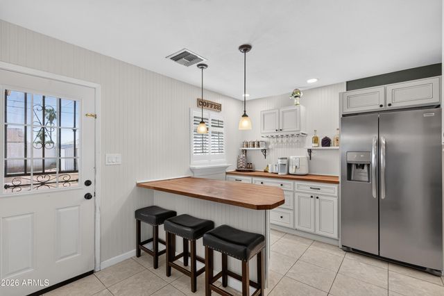 2925 W Palm Lane, Phoenix, AZ 85009