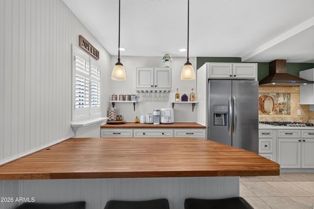 2925 W Palm Lane, Phoenix, AZ 85009