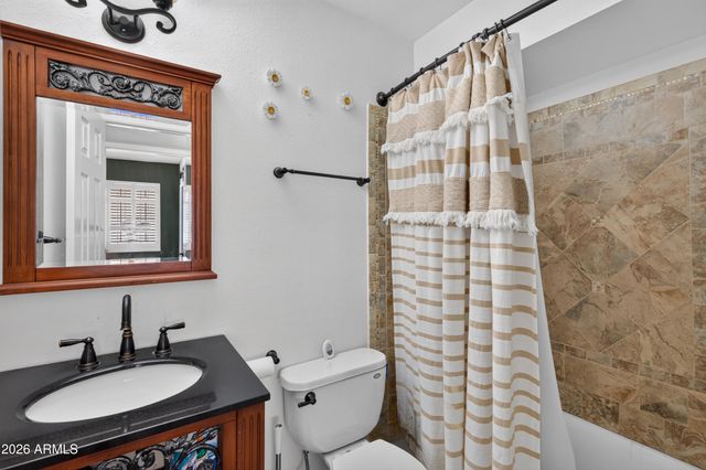 2925 W Palm Lane, Phoenix, AZ 85009