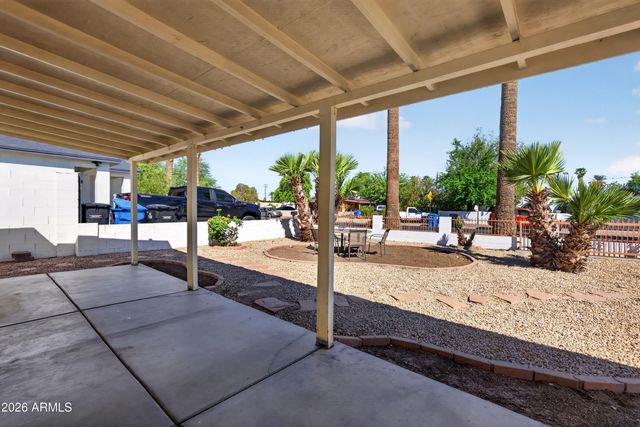 2925 W Palm Lane, Phoenix, AZ 85009