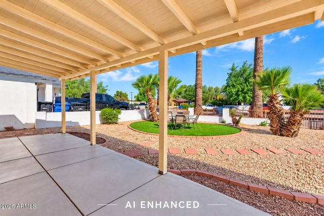 2925 W Palm Lane, Phoenix, AZ 85009