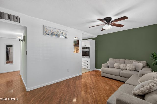 2925 W Palm Lane, Phoenix, AZ 85009