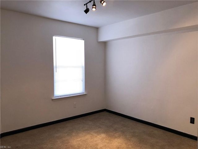 1232 Norview AVE A303, Norfolk, VA 23513