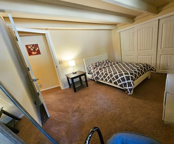 19418 Ferretti Road, Groveland, CA 95321