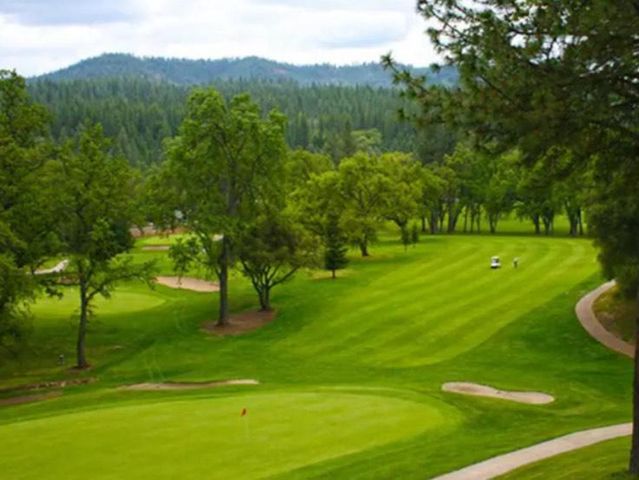 19418 Ferretti Road, Groveland, CA 95321