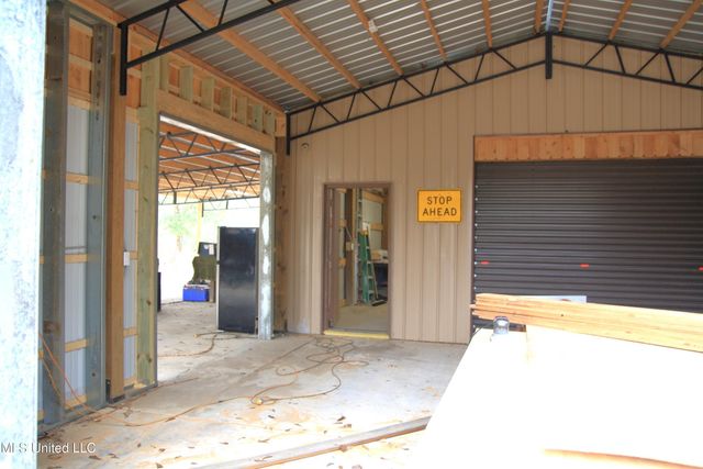 18144 Shaw Road, Saucier, MS 39574