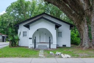 901 NW 3RD AVENUE, Gainesville, FL 32601