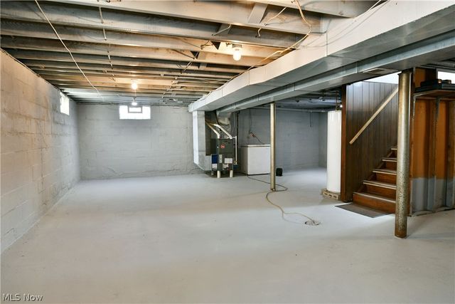 3109 Woodbine Avenue SE, Warren, OH 44484