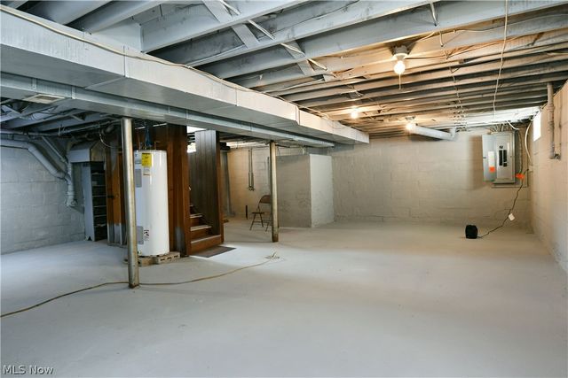 3109 Woodbine Avenue SE, Warren, OH 44484