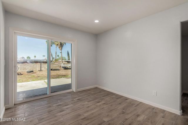 7601 N Shirley Place, Tucson, AZ 85741