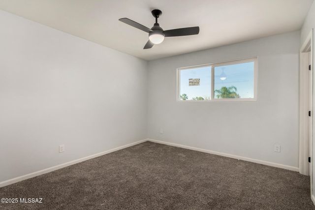 7601 N Shirley Place, Tucson, AZ 85741