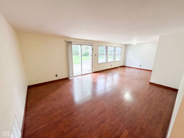 1537 W 74th Place, Indianapolis, IN 46260