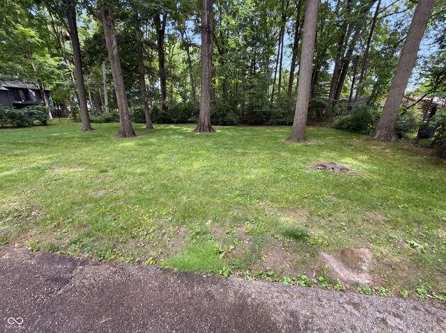 1537 W 74th Place, Indianapolis, IN 46260