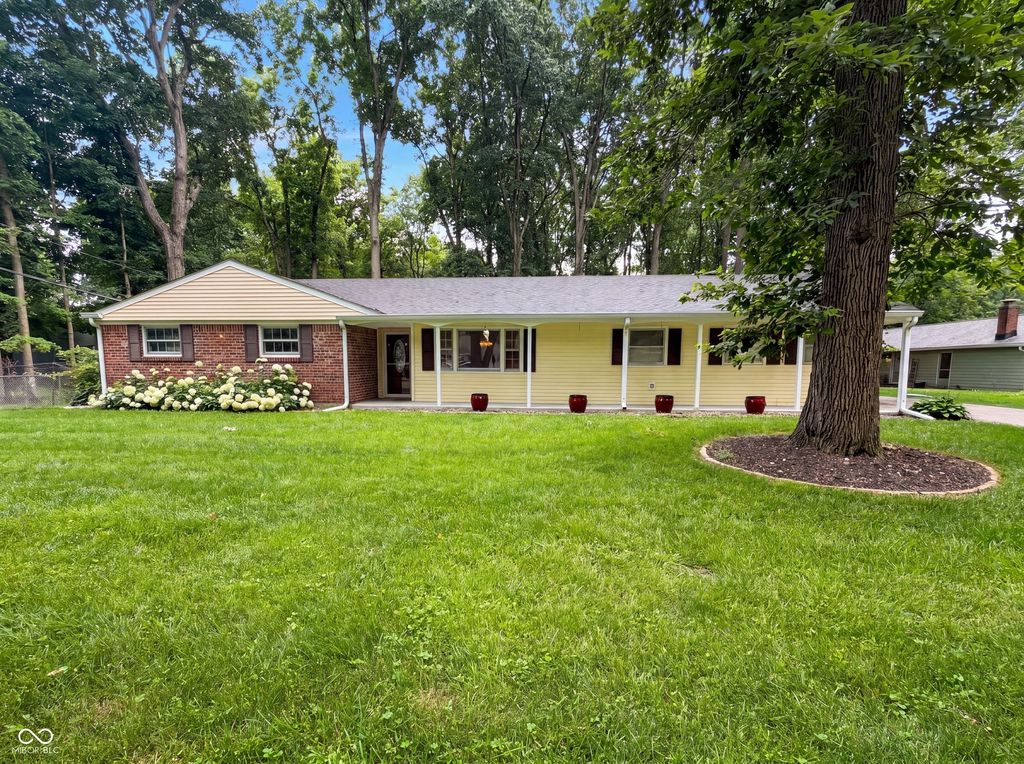 1537 W 74th Place, Indianapolis, IN 46260