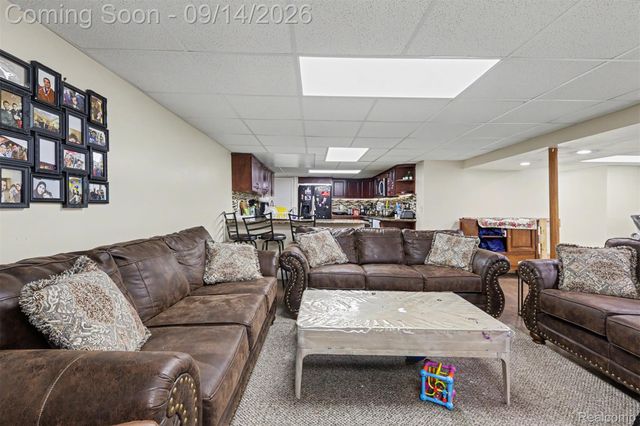 5741 Fairwood Drive, Dearborn Heights, MI 48127