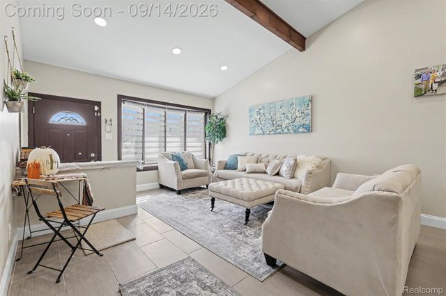 5741 Fairwood Drive, Dearborn Heights, MI 48127