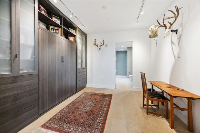 3331 D'amico Street 404, Houston, TX 77019