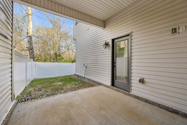 103 Bellagio Villas Dr, Spring Hill, TN 37174