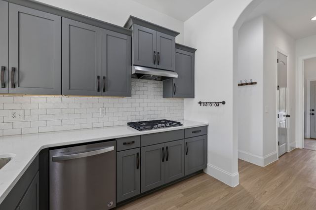 103 Bellagio Villas Dr, Spring Hill, TN 37174