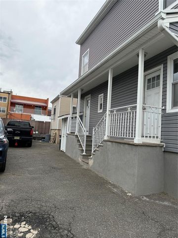 16 Columbus Street 16, Bloomfield, NJ 07003