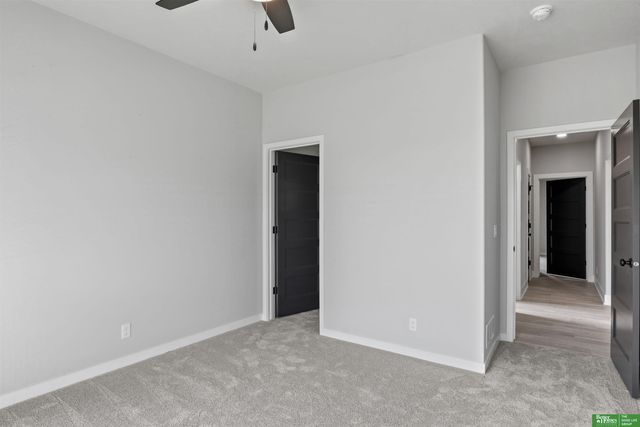 5614 N 198th Street, Elkhorn, NE 68022