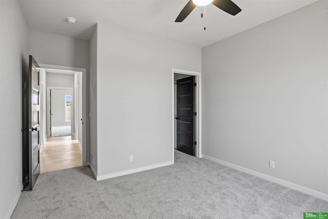 5614 N 198th Street, Elkhorn, NE 68022