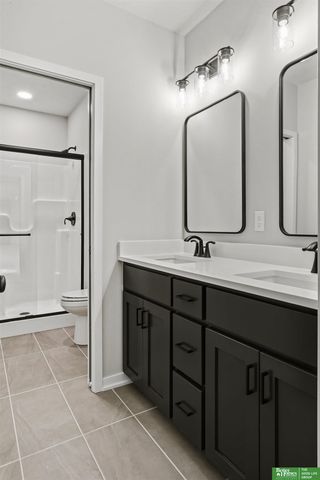 5614 N 198th Street, Elkhorn, NE 68022