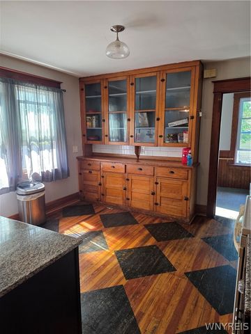 28 Wabash Avenue, Tonawanda, NY 14217
