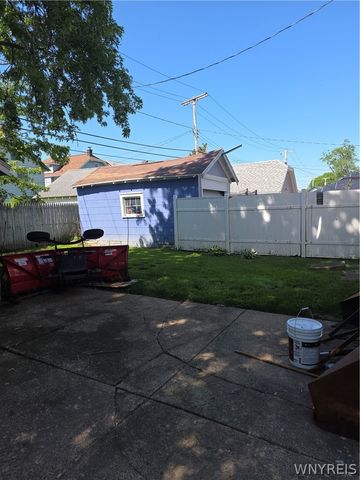 28 Wabash Avenue, Tonawanda, NY 14217