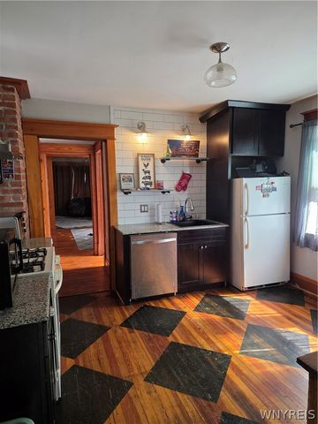 28 Wabash Avenue, Tonawanda, NY 14217