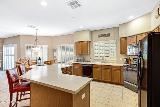 16450 E AVENUE OF THE FOUNTAIN -- 8, Fountain Hills, AZ 85268