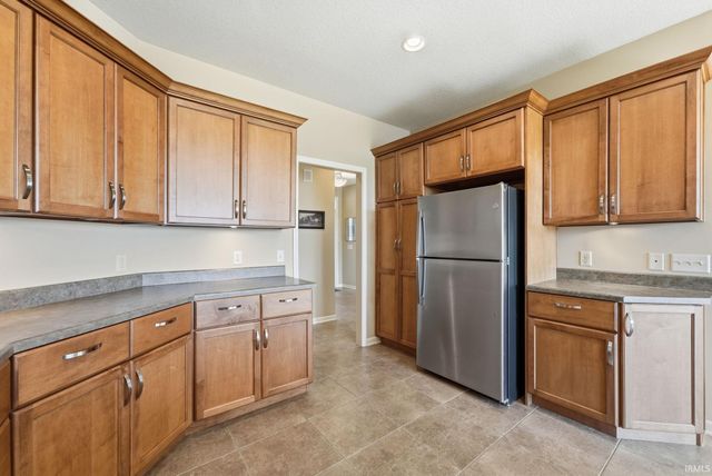 8518 Valencia Place, Fort Wayne, IN 46835