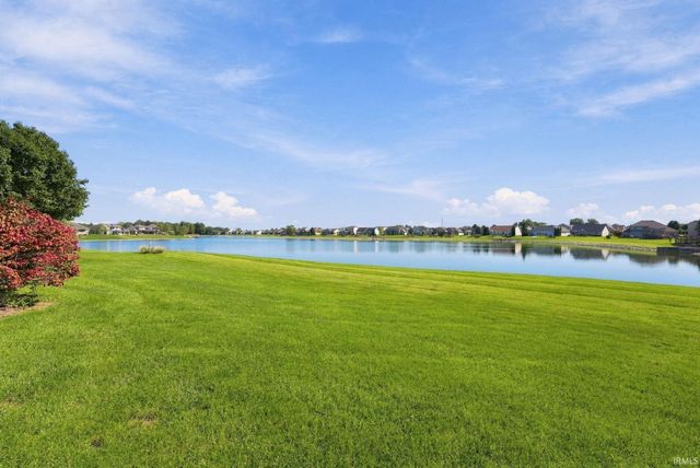 8518 Valencia Place, Fort Wayne, IN 46835