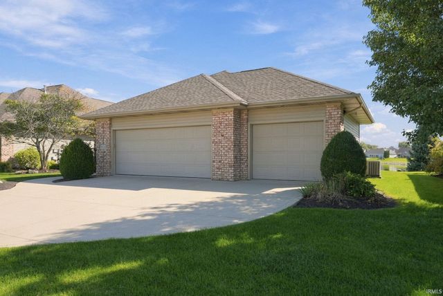 8518 Valencia Place, Fort Wayne, IN 46835