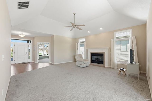 8518 Valencia Place, Fort Wayne, IN 46835