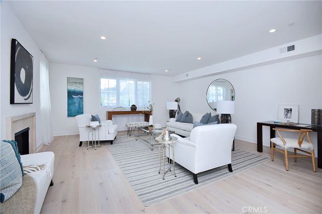 4641 Cahuenga Boulevard, Toluca Lake, CA 91602