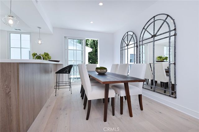 4641 Cahuenga Boulevard, Toluca Lake, CA 91602