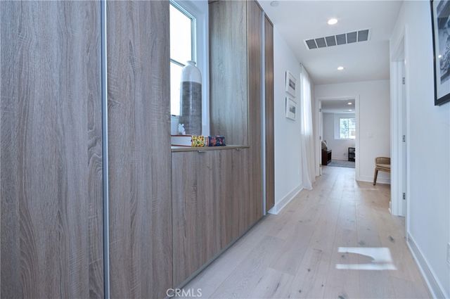 4641 Cahuenga Boulevard, Toluca Lake, CA 91602