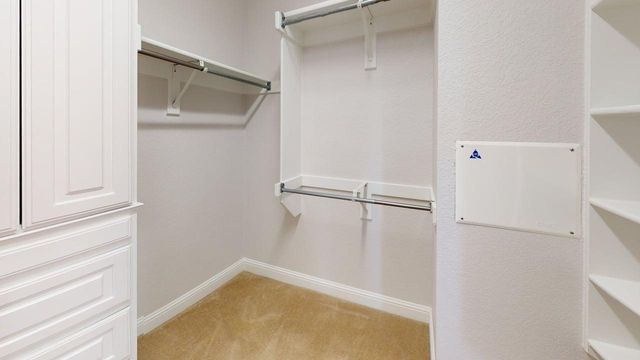 1020 Thorncliff Trail, Irving, TX 75063