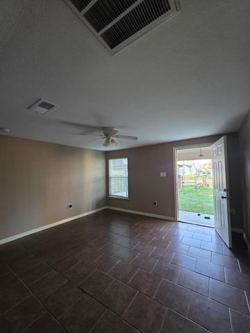 1720 Roxella Street, Houston, TX 77093