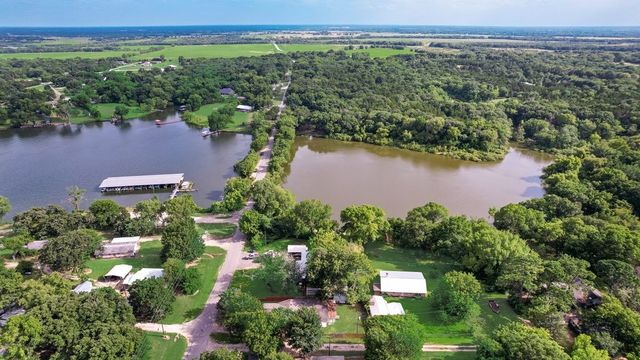 635 Vz County Road 3829, Wills Point, TX 75169