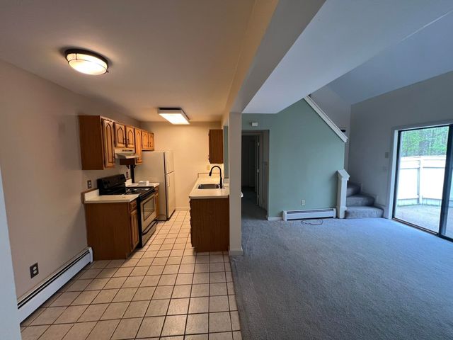 60 Franklin Heights, Rochester, NH 03867