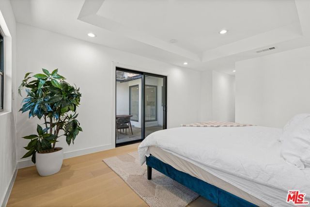 5253 Buffalo Avenue, Sherman Oaks, CA 91401